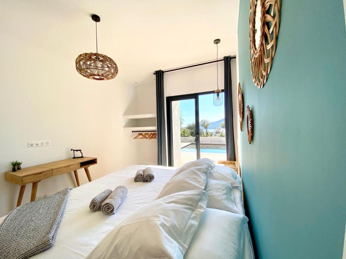 Villas De Standing Avec Magnifique Vue Mer Et Piscines Privees, Sagone Sagone (Corsica) Exterior foto